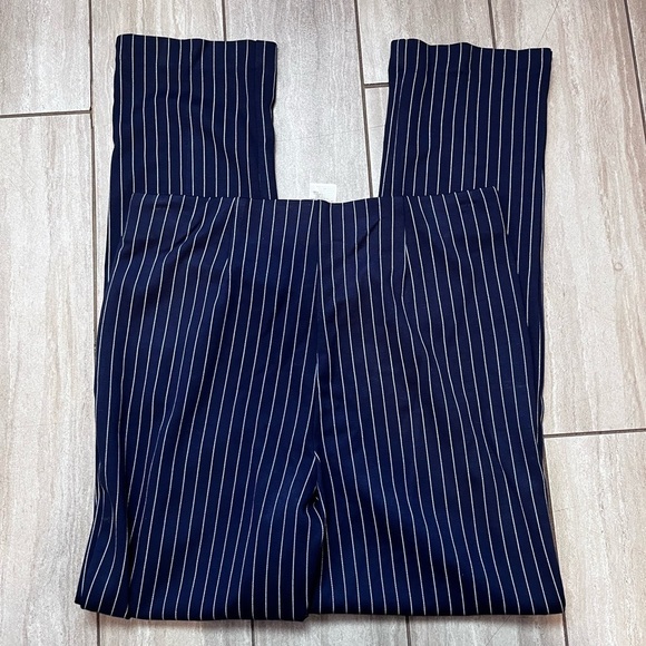 Chicos Womens Navy Stripped Pull On Pants Size 1/Medium - Picture 6 of 7